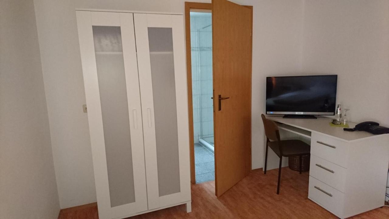Gaestehaus Langhammer Bubenreuth Kültér fotó