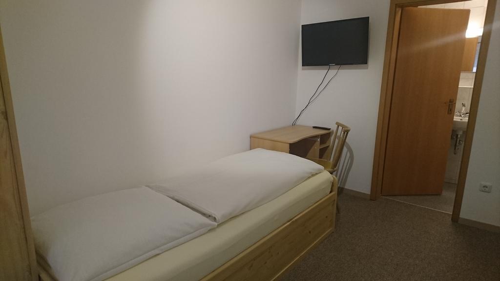 Gaestehaus Langhammer Bubenreuth Kültér fotó